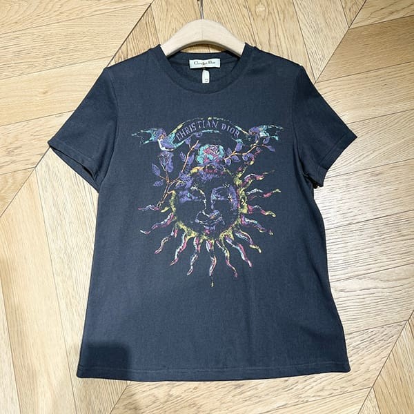 プレゼント最適ディオール 太陽 ロゴ入り コットン Tシャツ パロディ 2色 deh60126